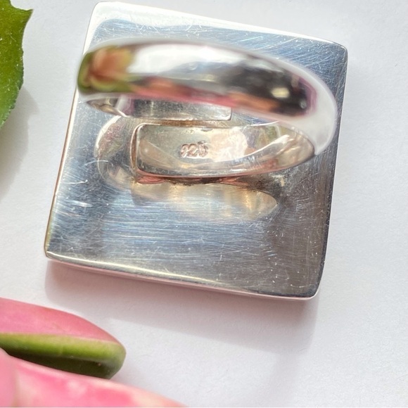 Mother of Pearl and Sterling Silver Statement Piece - Picture 5 of 13